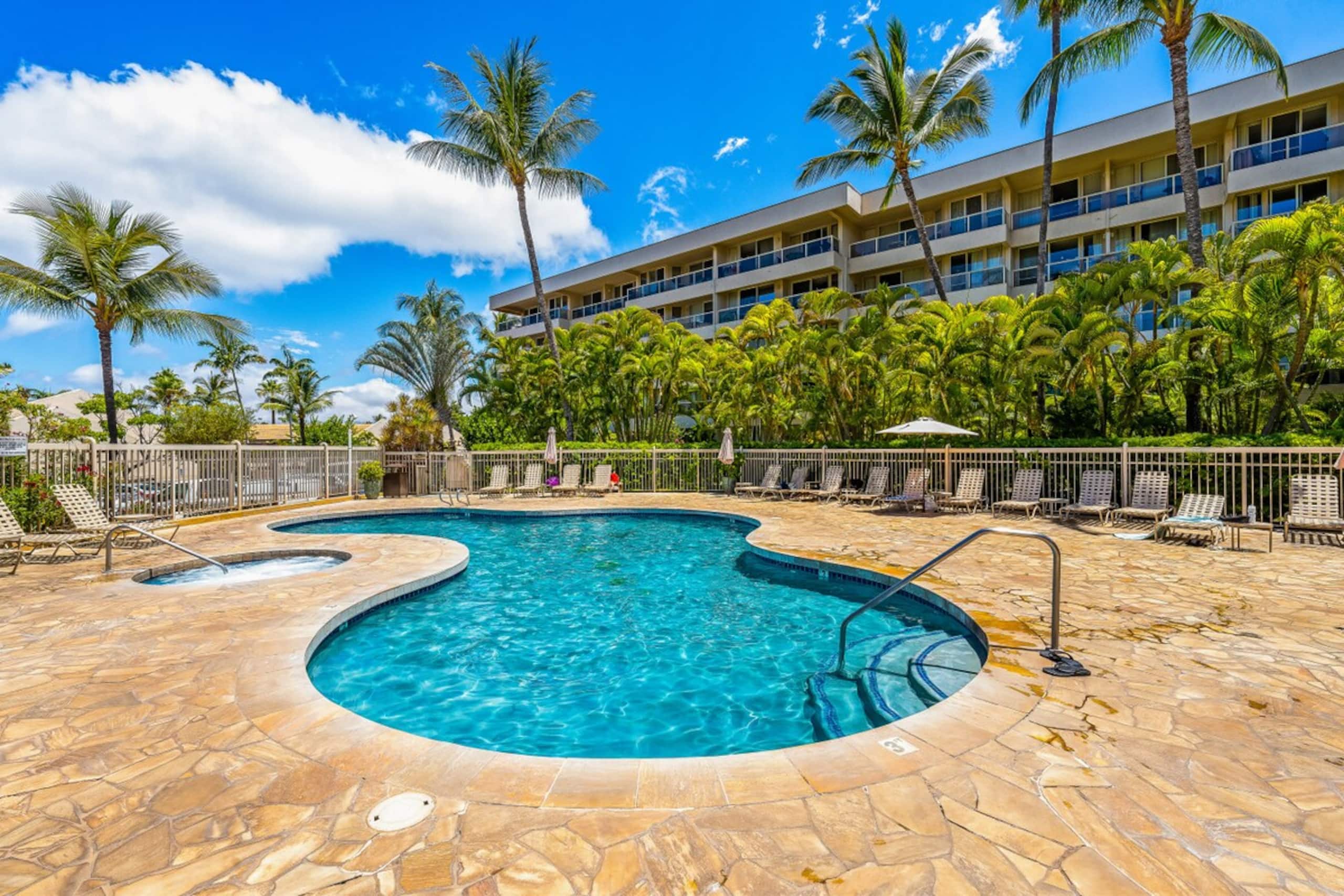 Kihei Beach Condo, Pools & Hot Tubs - Photo 30