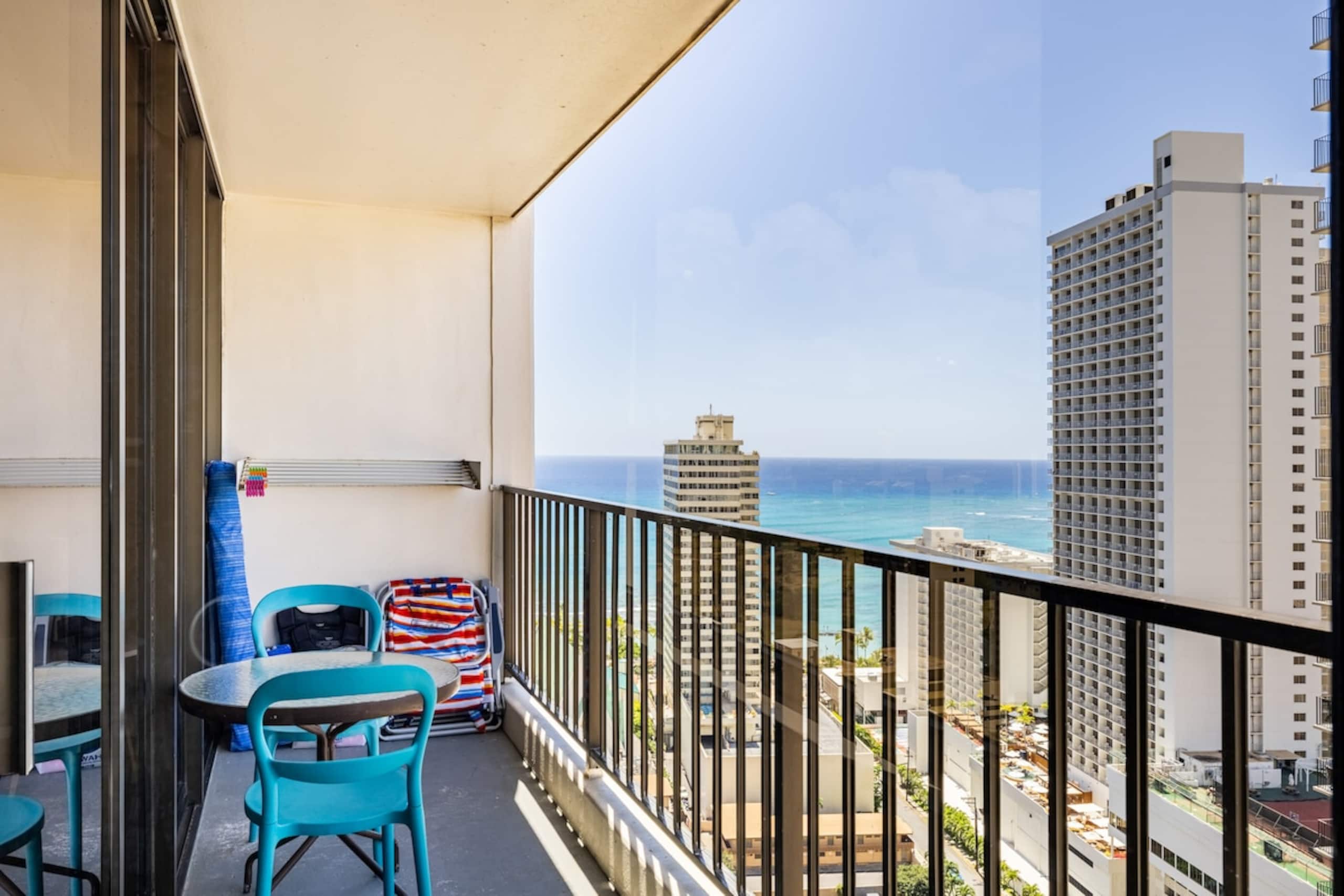 Ocean View High Floor Remodeled - Photo 24