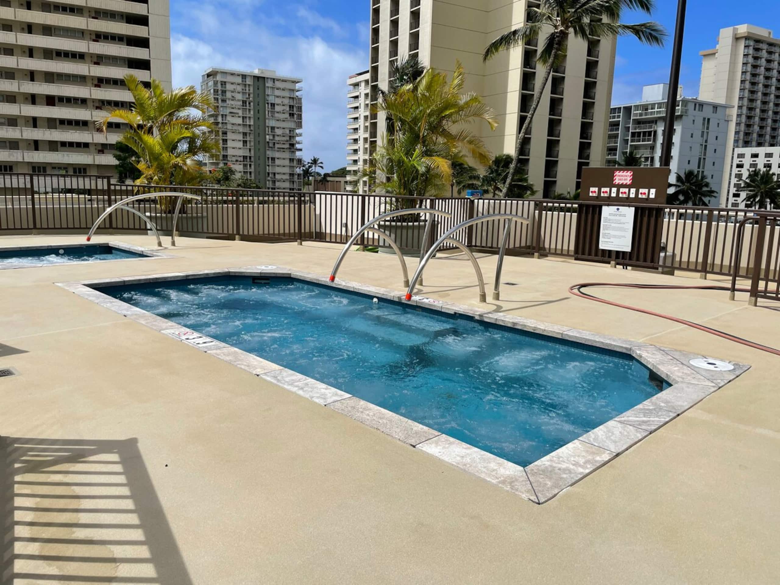 Ocean View High Floor Remodeled - Photo 30