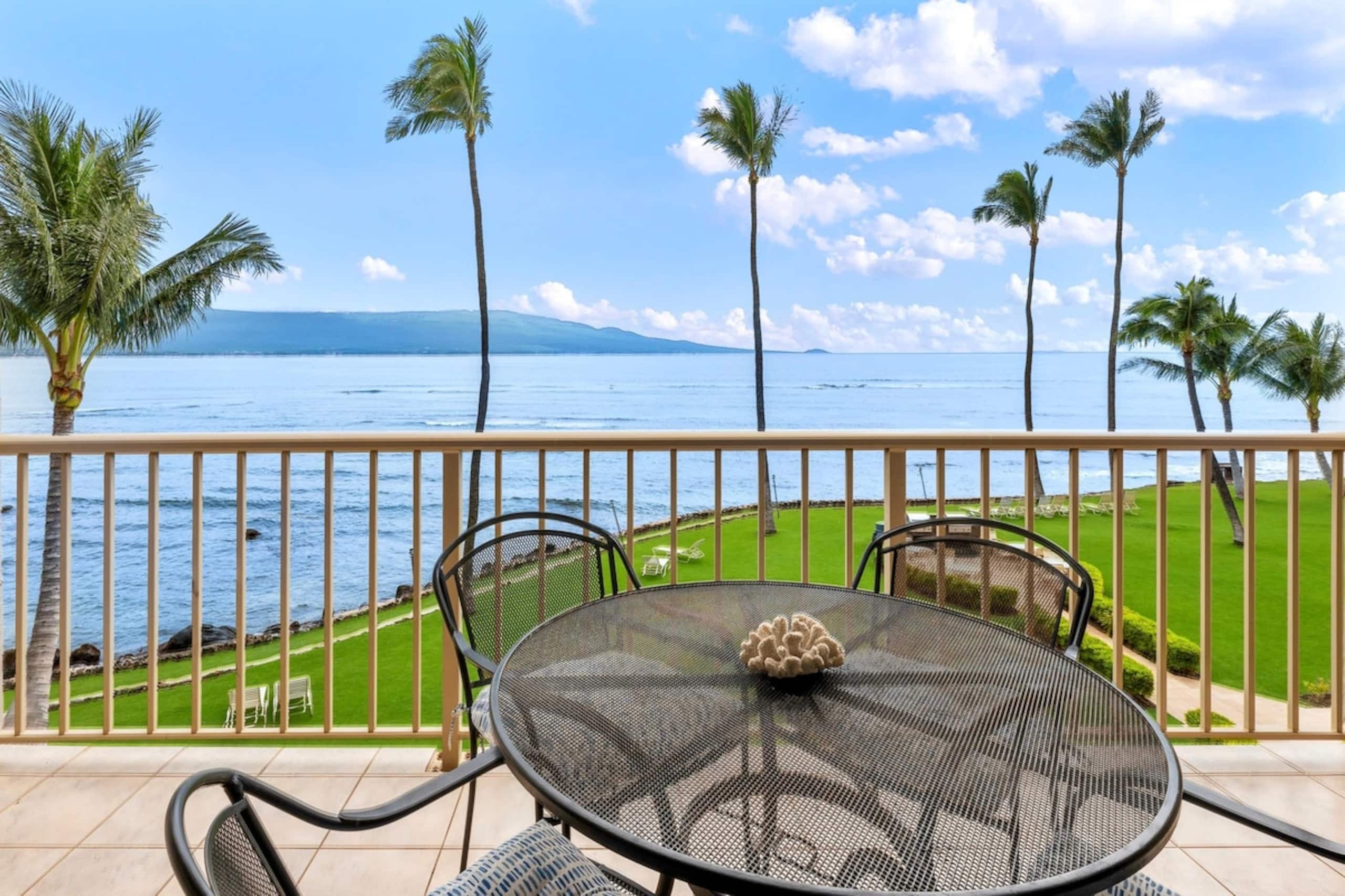 Stunning Oceanfront 1bd - Maalaea Kai 315 - Photo 37