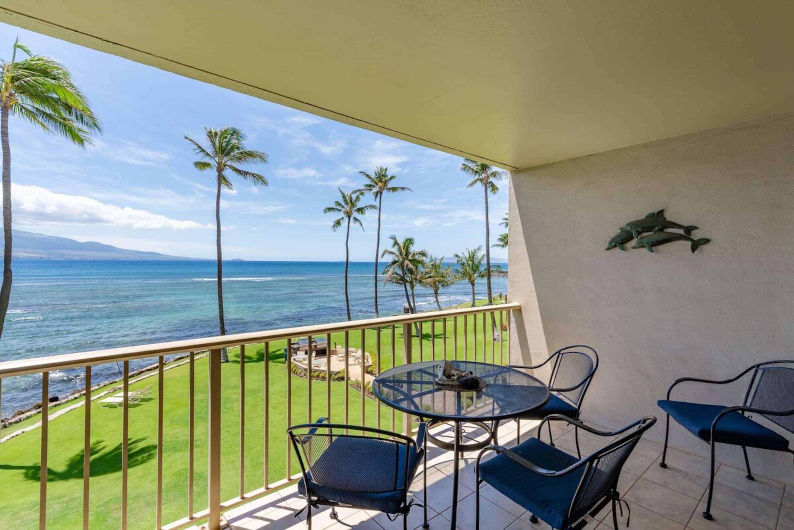 Stunning Oceanfront 1bd - Maalaea Kai 315 - Photo 3