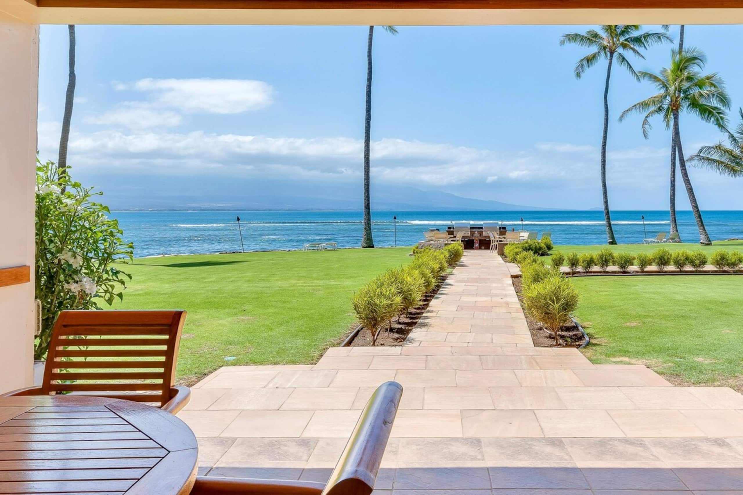 Stunning Oceanfront 1bd - Maalaea Kai 315 - Photo 30