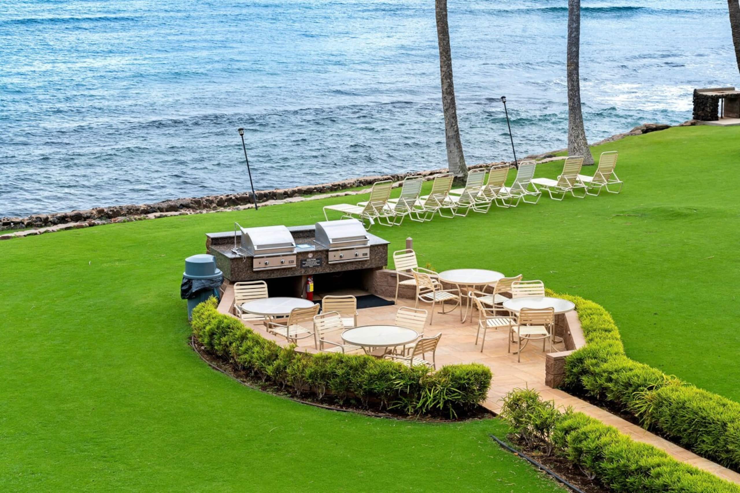 Stunning Oceanfront 1bd - Maalaea Kai 315 - Photo 14