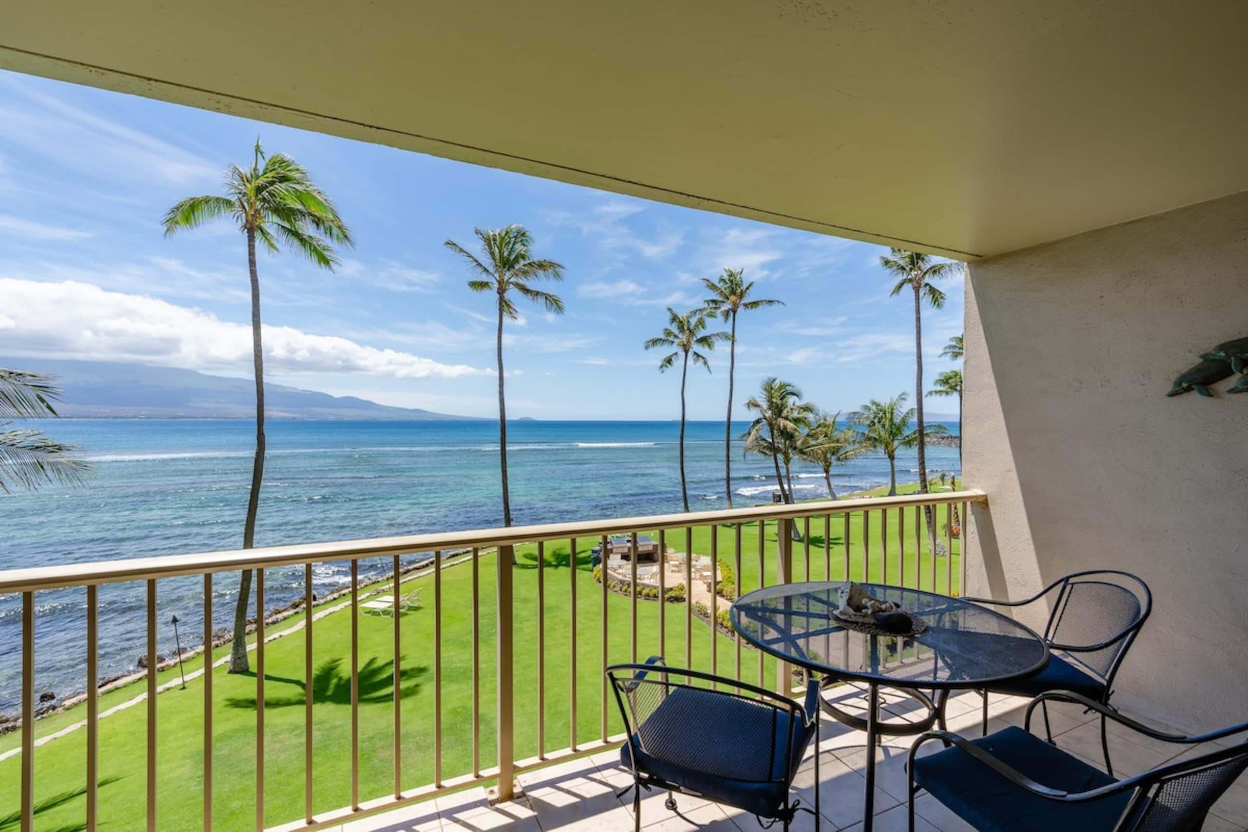 Stunning Oceanfront 1bd - Maalaea Kai 315 - Photo 19