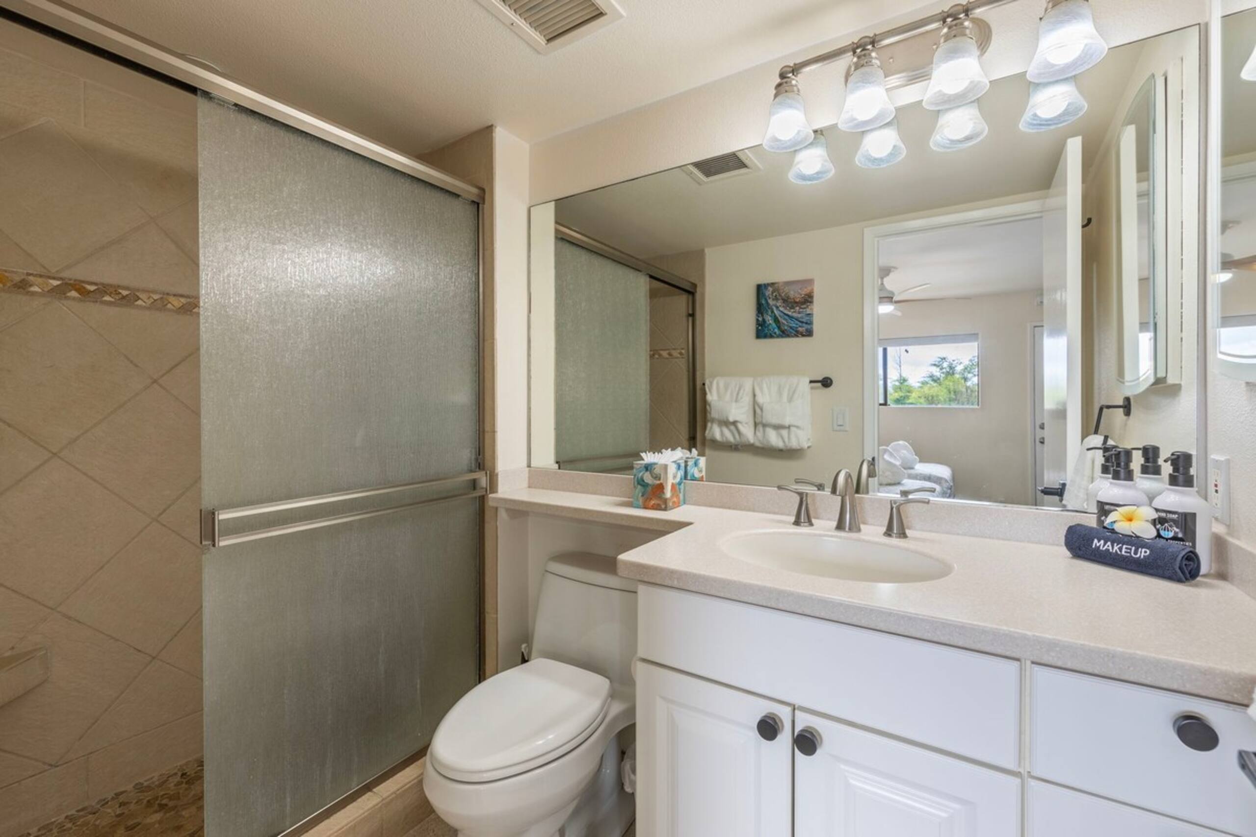 Oceanfront, 2bedroom condo, AC, 6 mile sandy beach - Photo 25