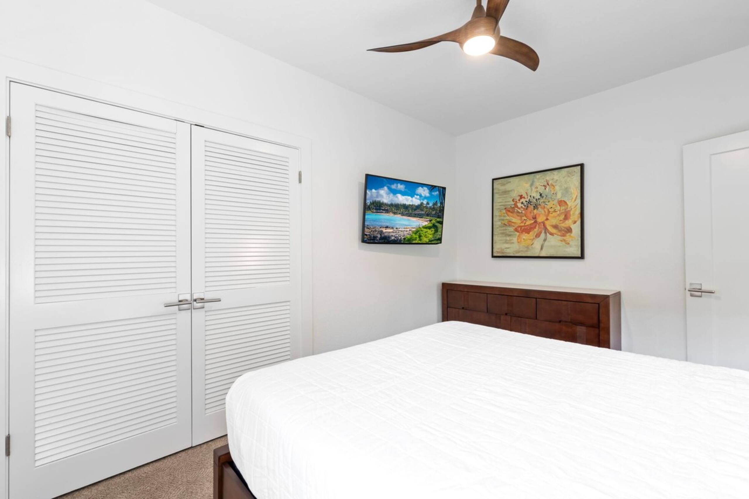 Newly Remodeled-Quiet Location - Photo 30