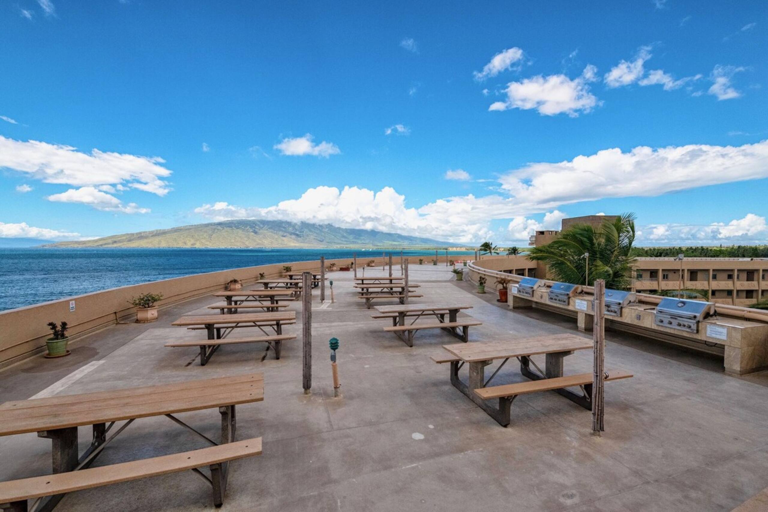 Stunning Ocean Views I Menehune Shores 407 - Photo 40