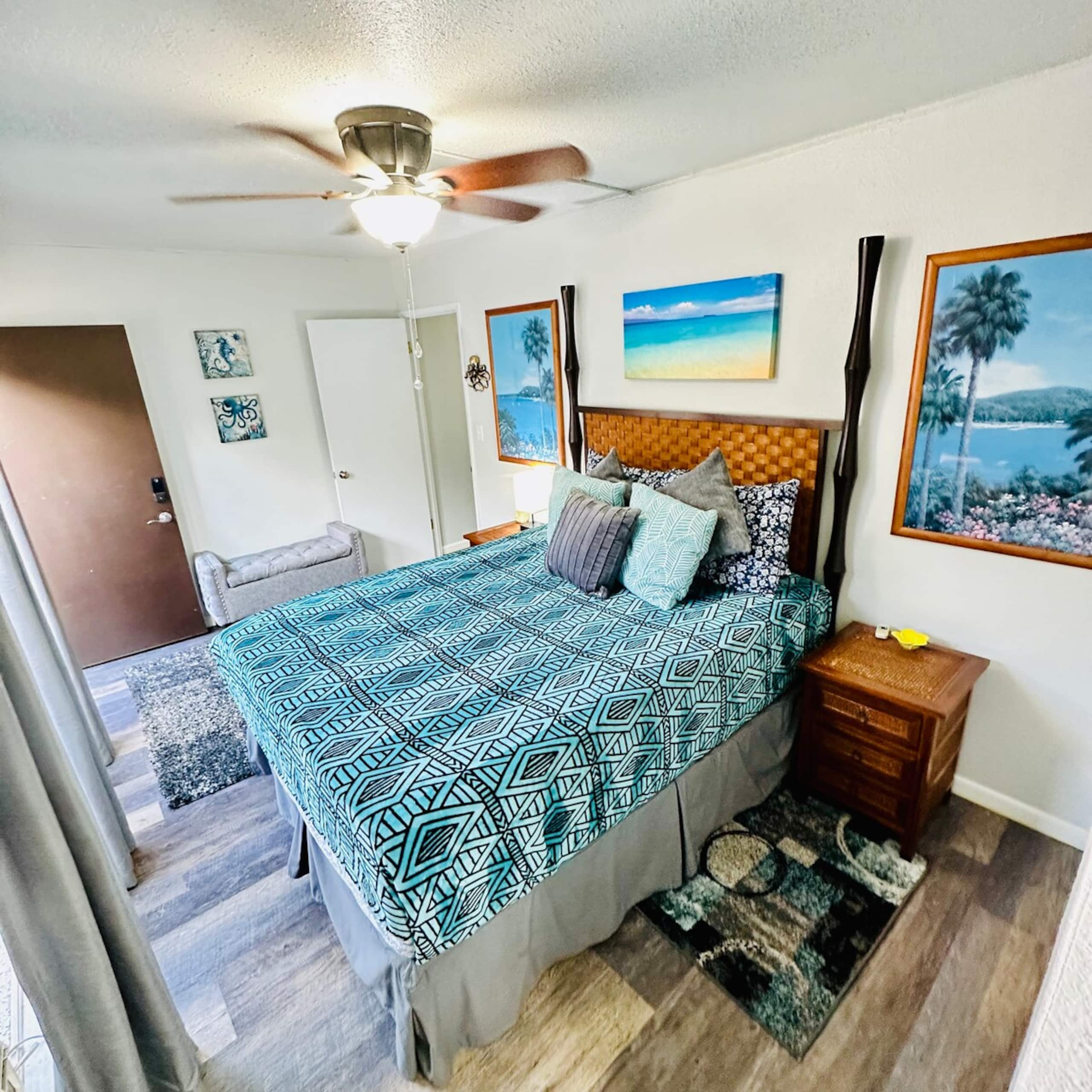 The Maui Beach Villa, Parking at Private Entry - Photo 14