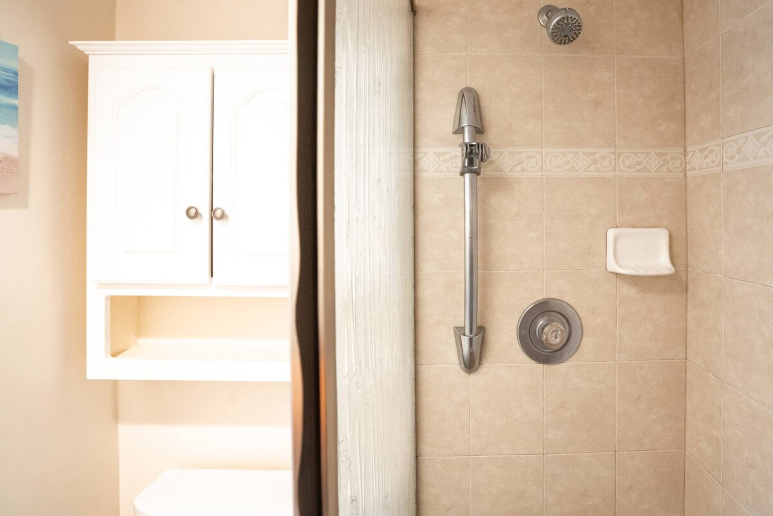 Maui Banyan - Studio Across from Kamaole Beach - Photo 8