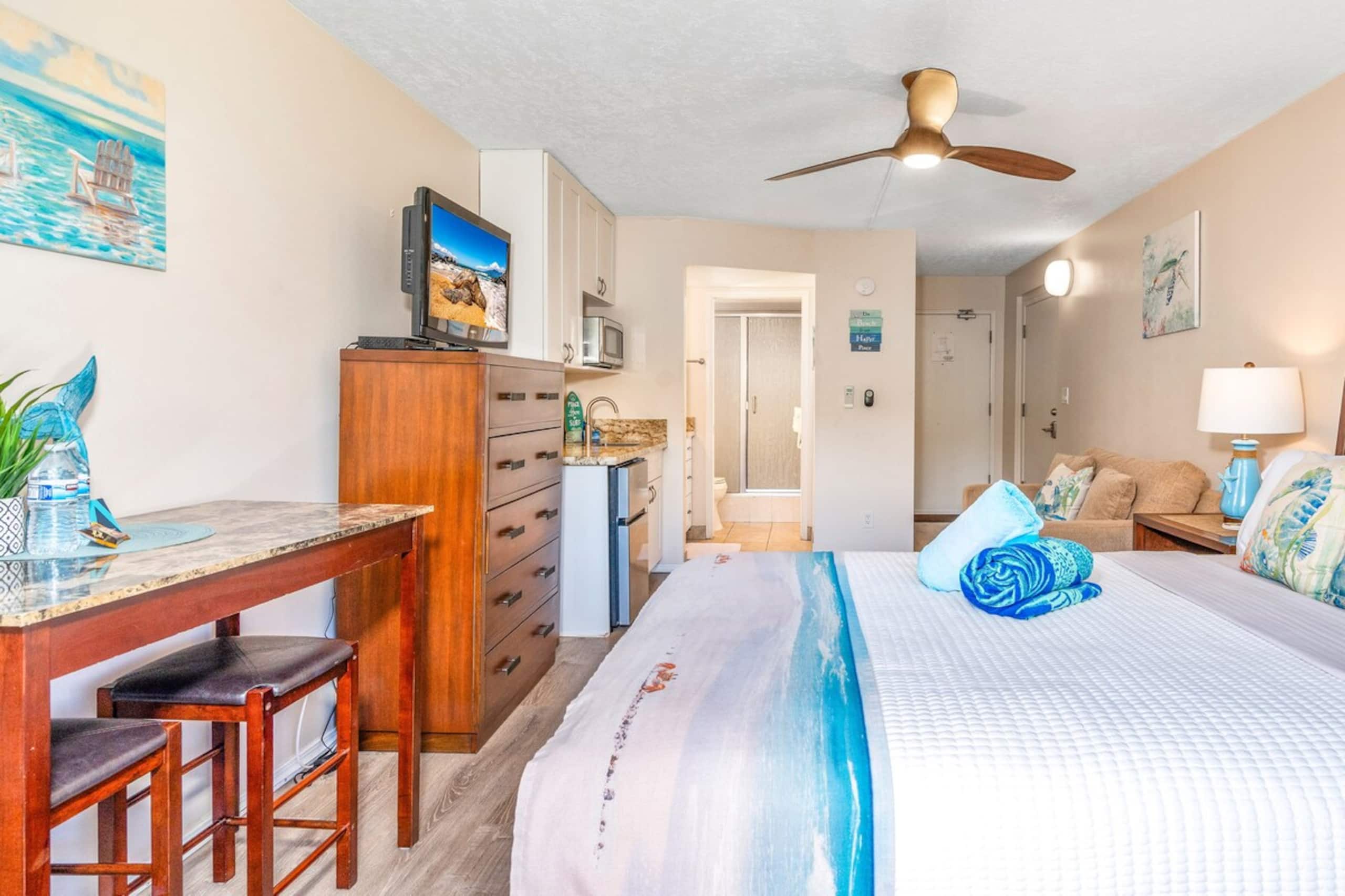 Maui Banyan - Studio Across from Kamaole Beach - Photo 22
