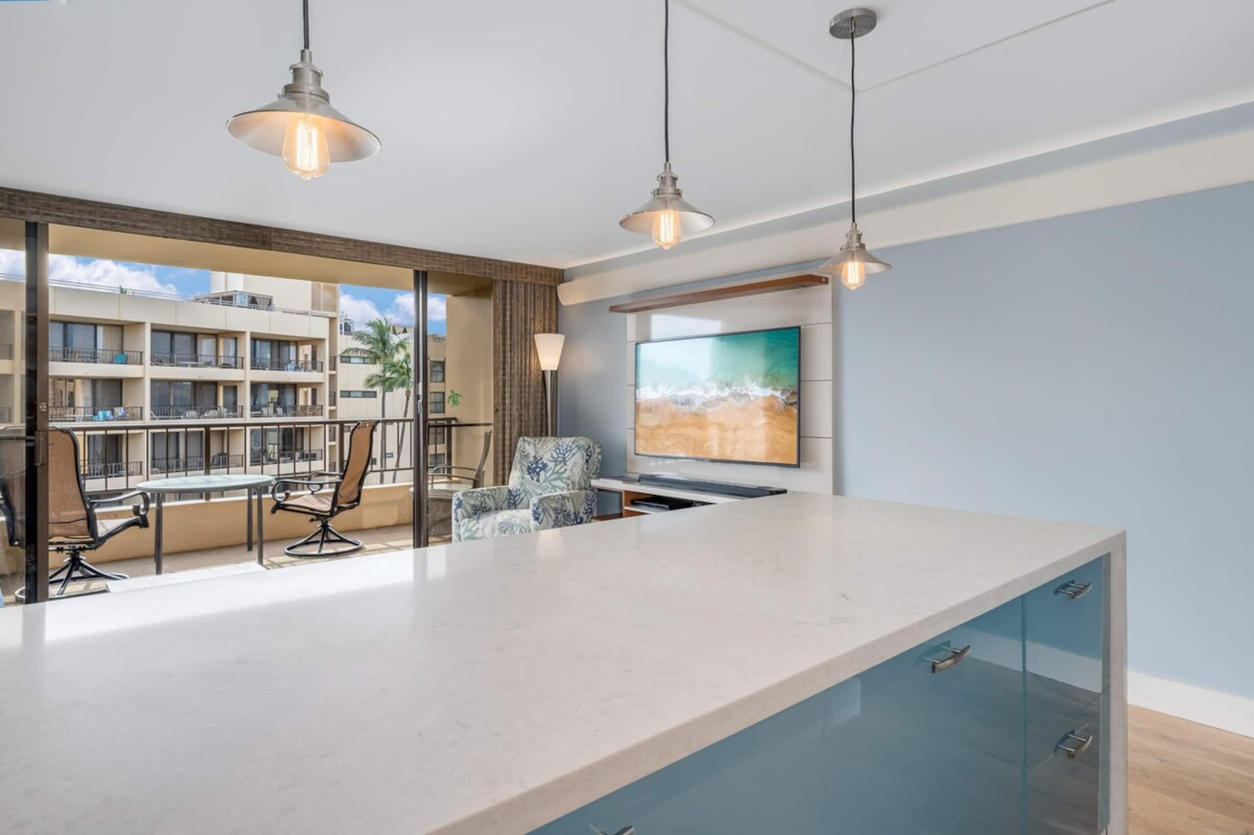 Luxury 1BR Beachfront Condo Sugar Beach unit 505 - Photo 11