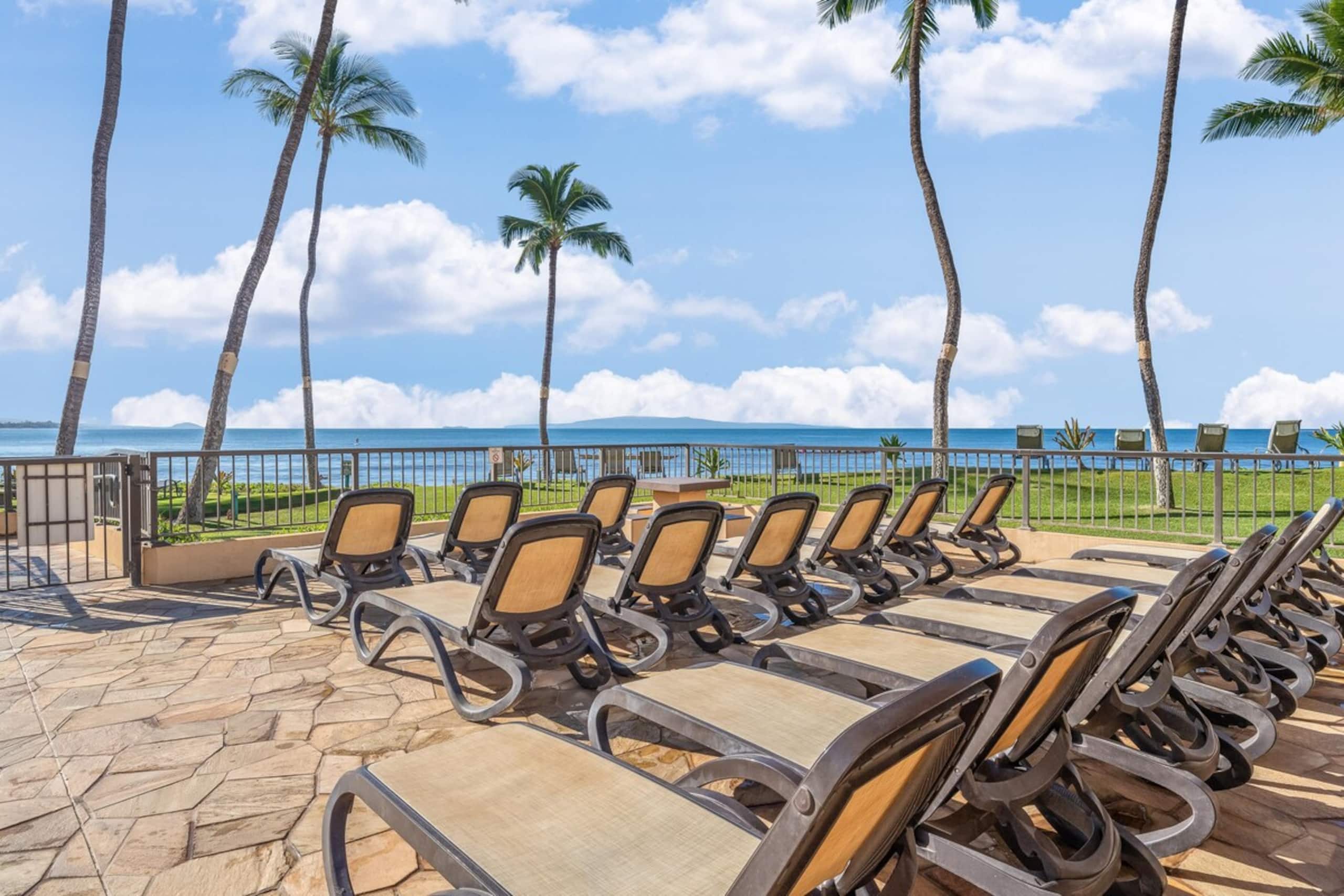 Luxury 1BR Beachfront Condo Sugar Beach unit 505 - Photo 39