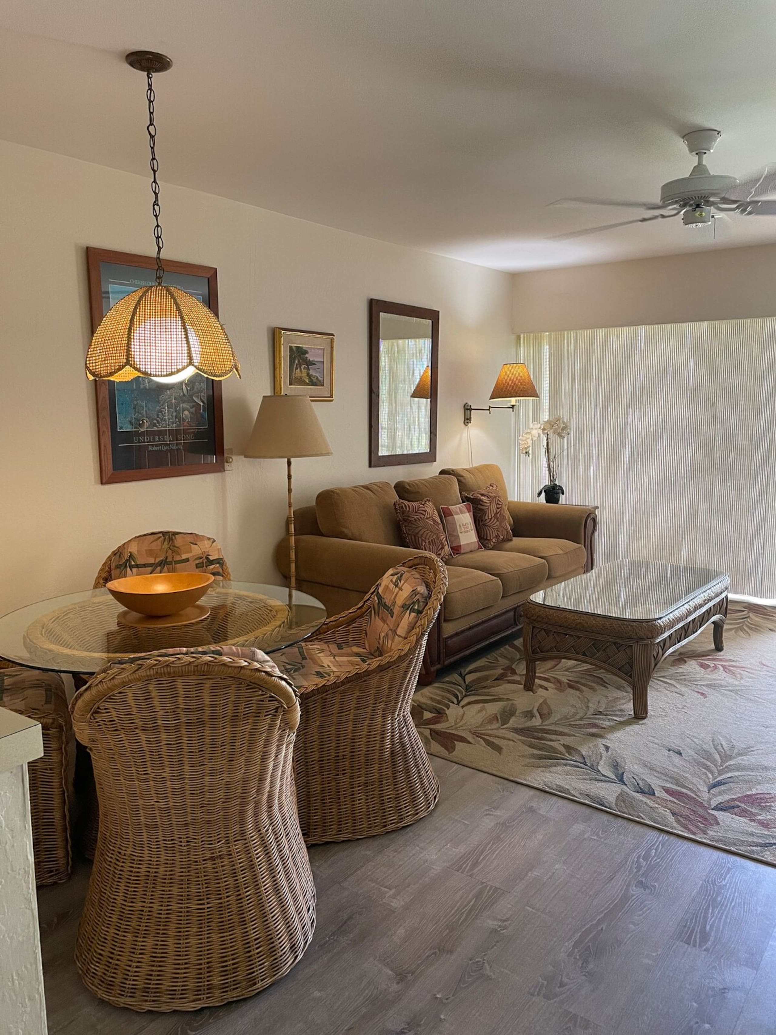 Hawaiian-style 1 BR Condo - steps from the beach! - Photo 1