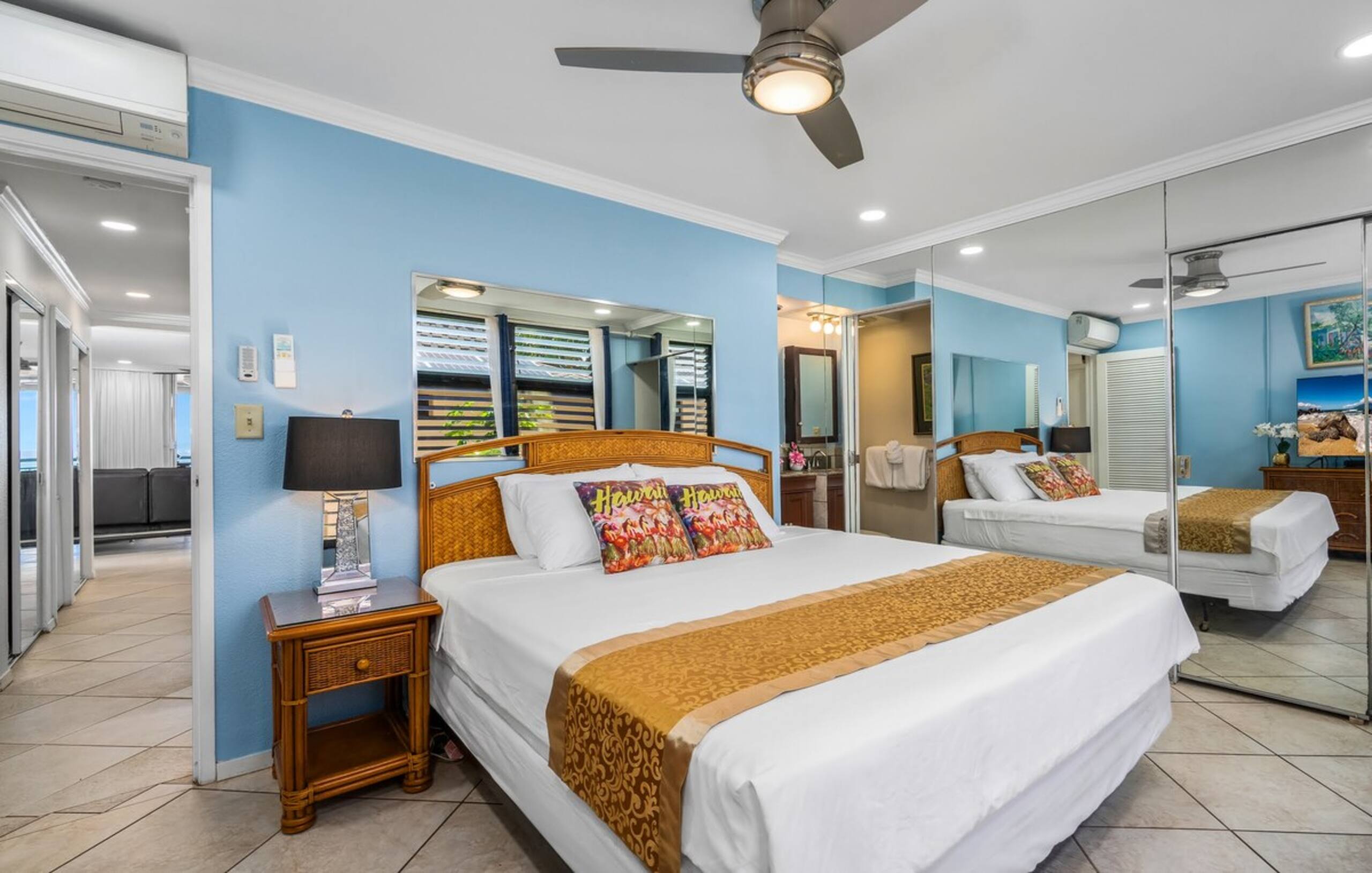 Lovely 2-bedrooms/2baths Ocean Front Condo - Photo 14