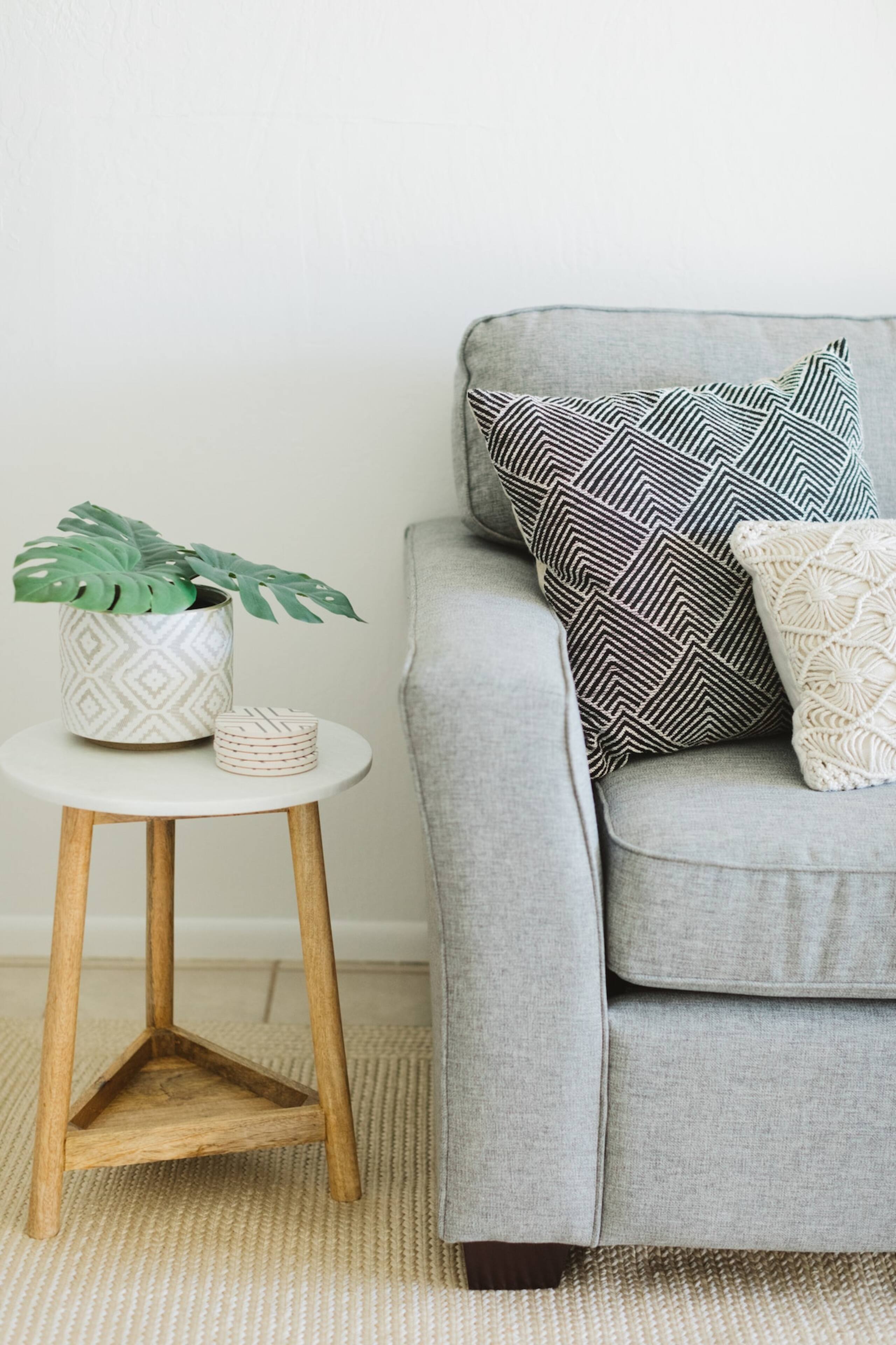 Beautiful Modern Decor in a Light-Filled Condo - Photo 9