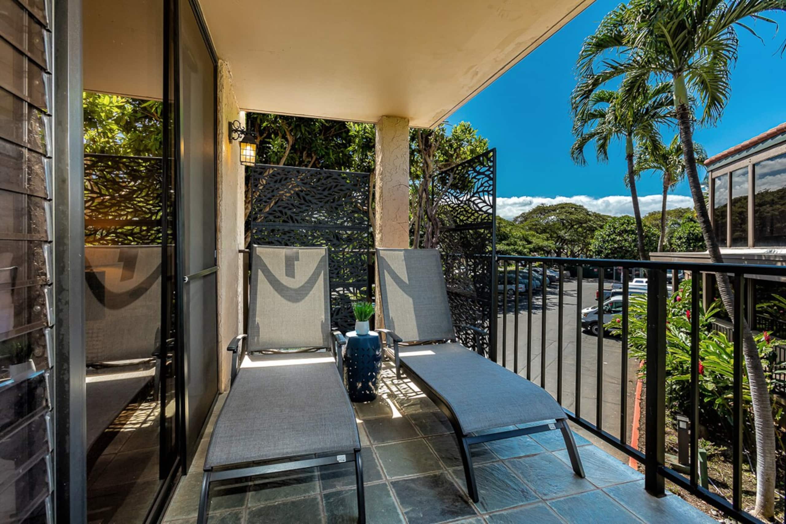 Oceanfront Maui condo w/ double lanai - Photo 22