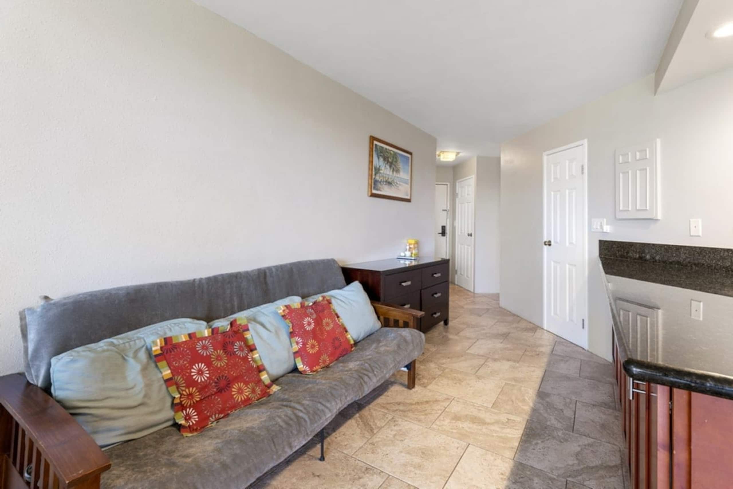 Ocean View Kihei Condo | Walk to Beach & Dining - Photo 5