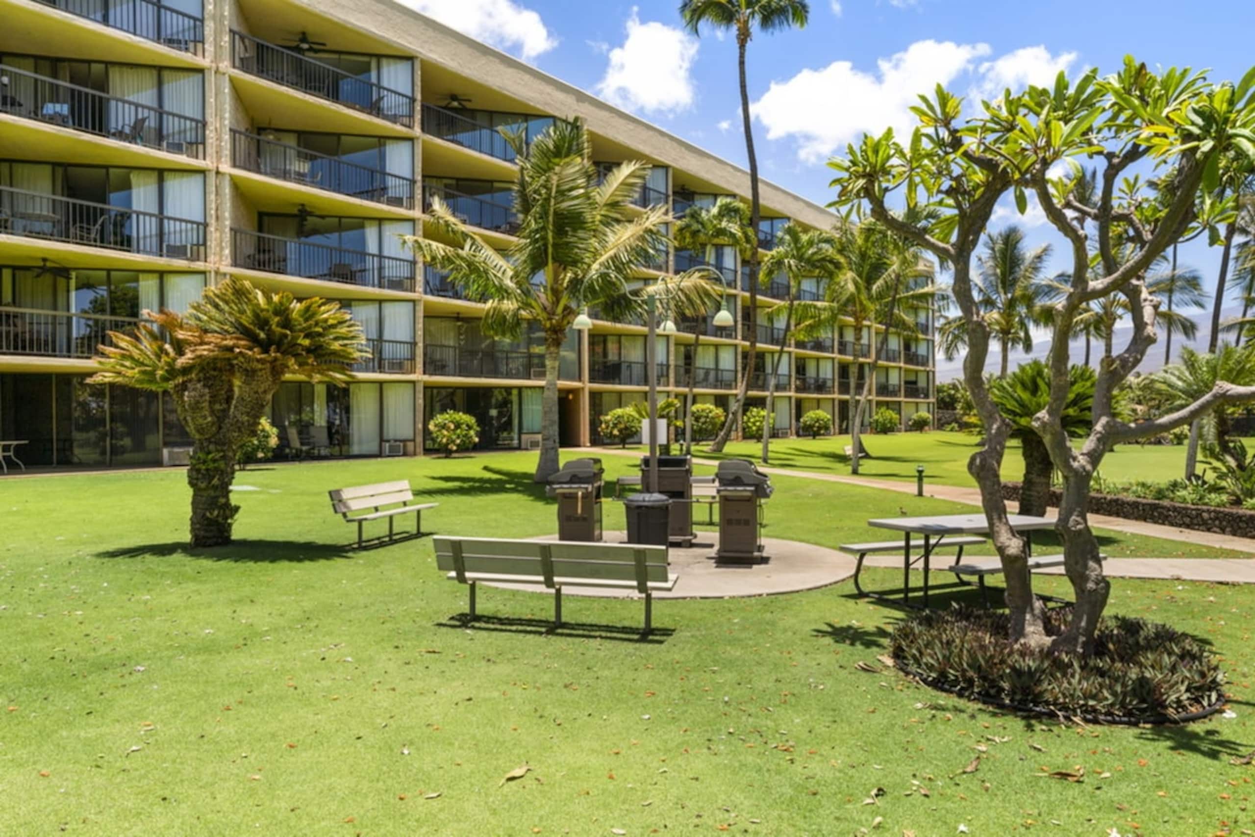 Ocean View Kihei Condo | Walk to Beach & Dining - Photo 17
