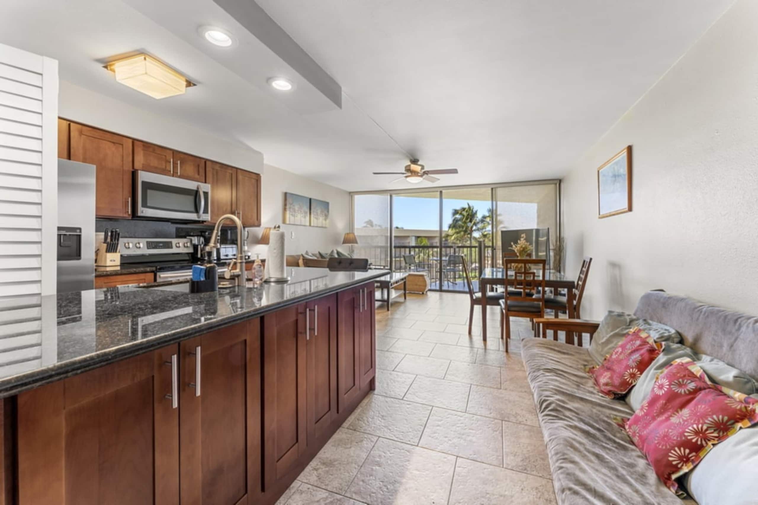 Ocean View Kihei Condo | Walk to Beach & Dining - Photo 7
