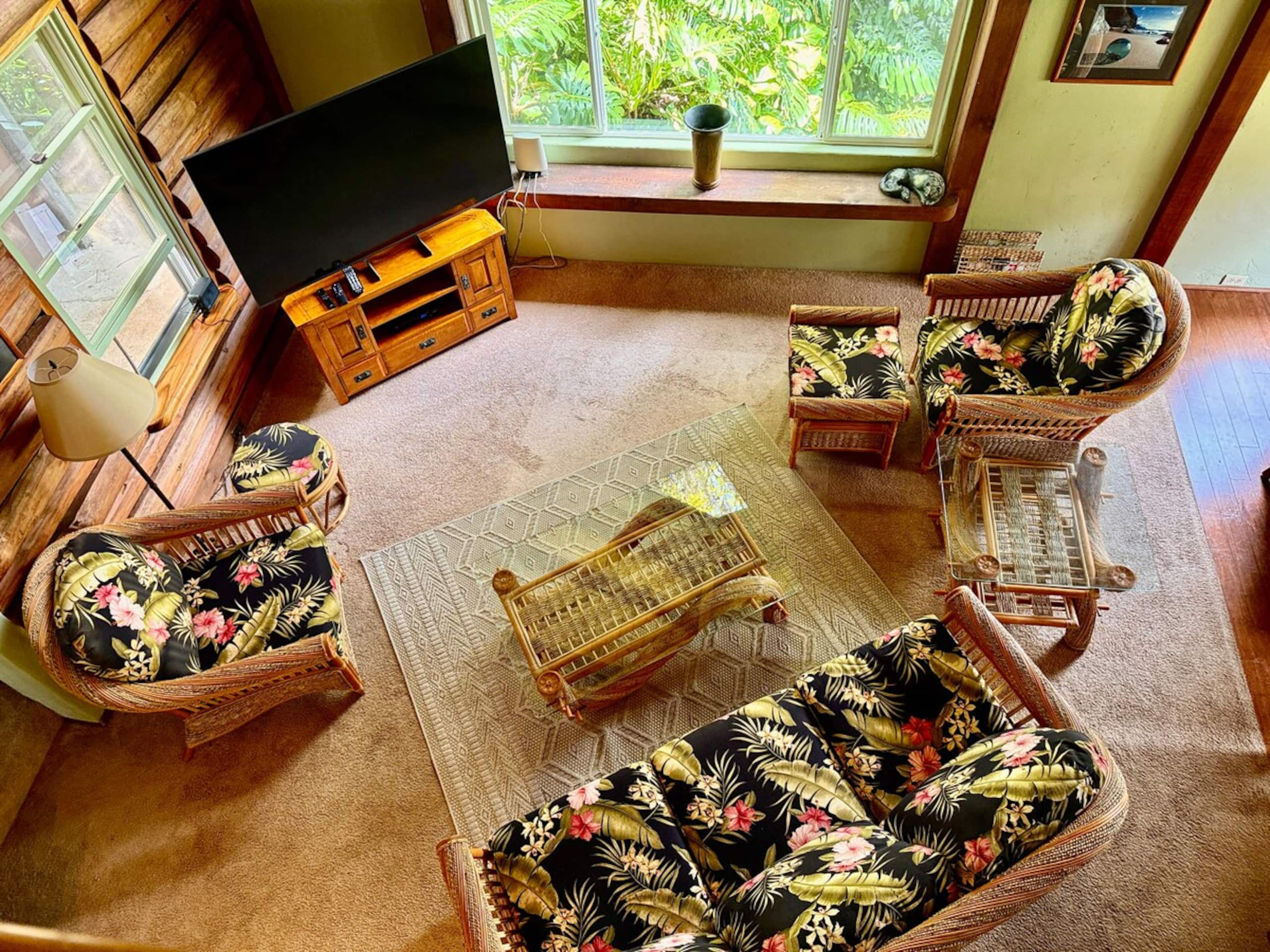 Charming Log House! Sacred Garden Farm Stay - Photo 6