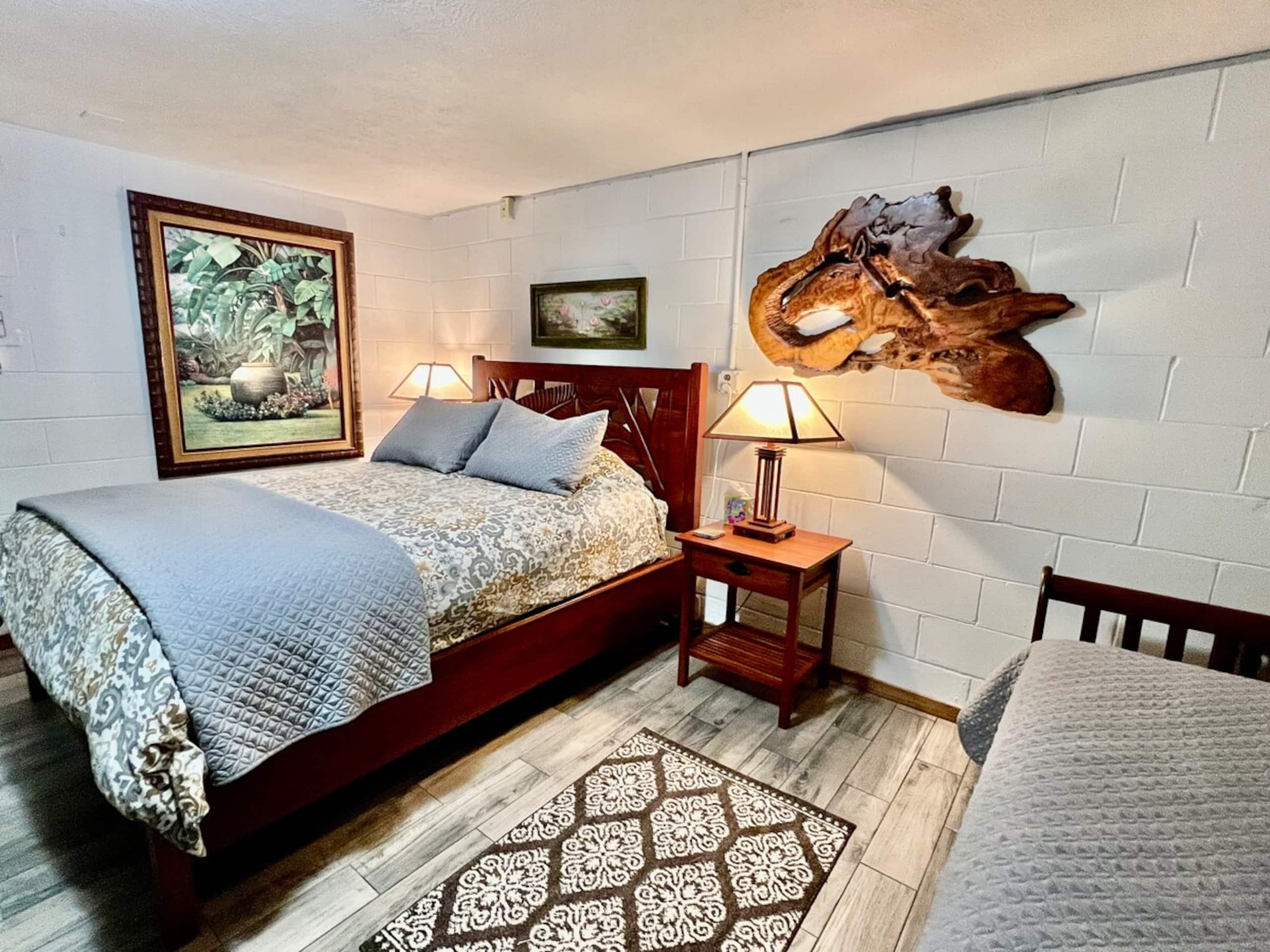 Charming Log House! Sacred Garden Farm Stay - Main photo