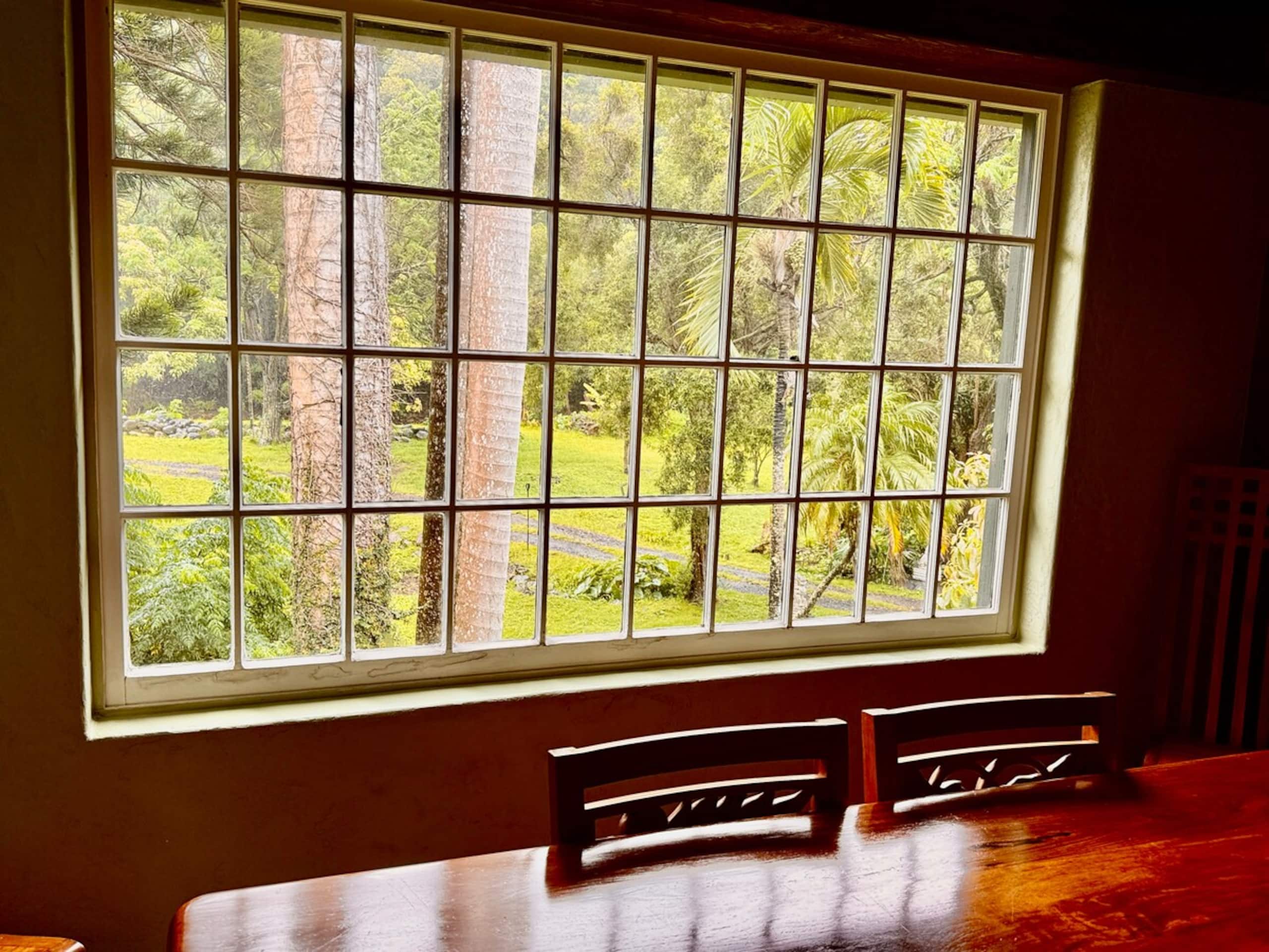Charming Log House! Sacred Garden Farm Stay - Photo 20