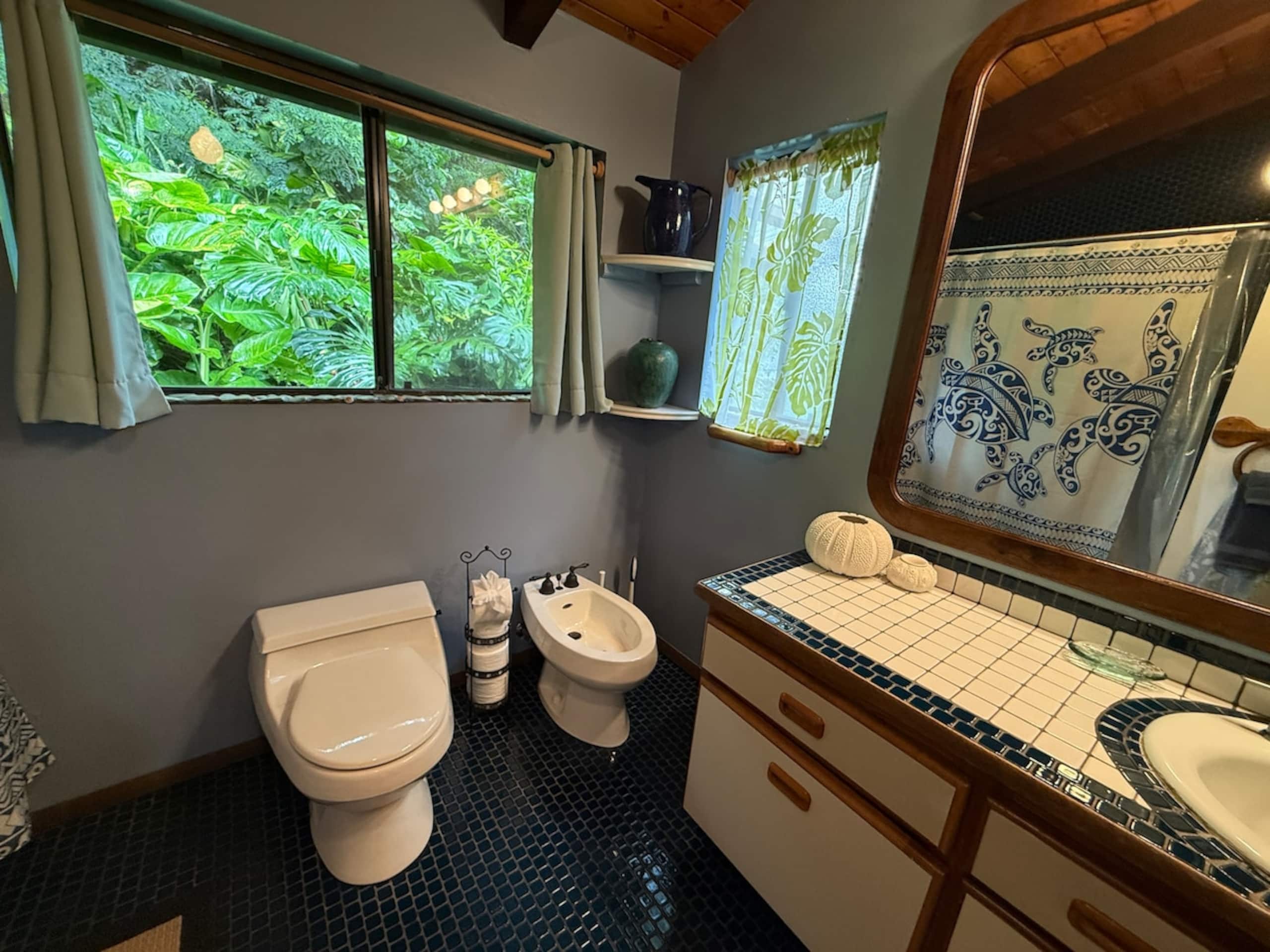 Charming Log House! Sacred Garden Farm Stay - Photo 40