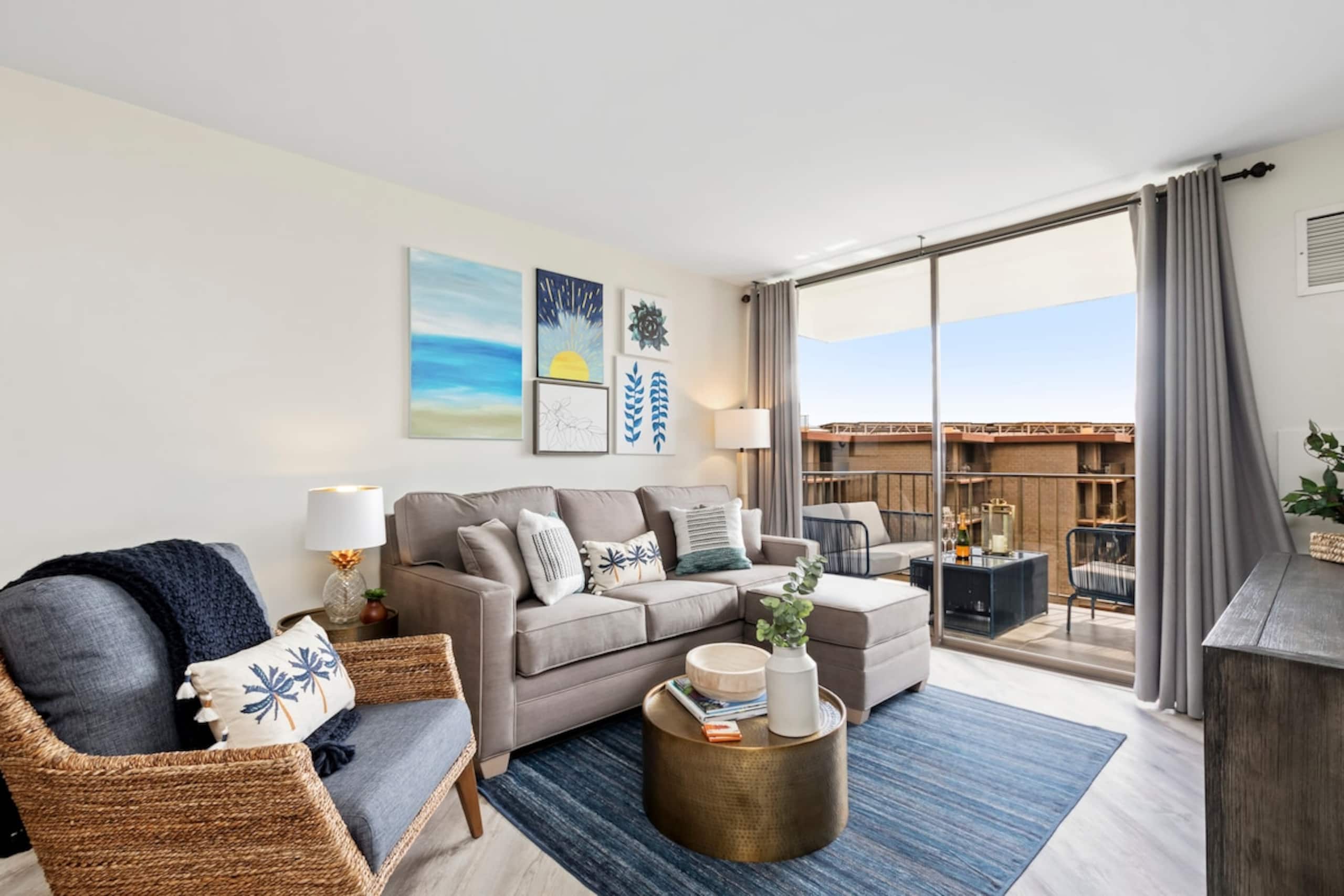 Aloha Chic Penthouse Vistas - Photo 7