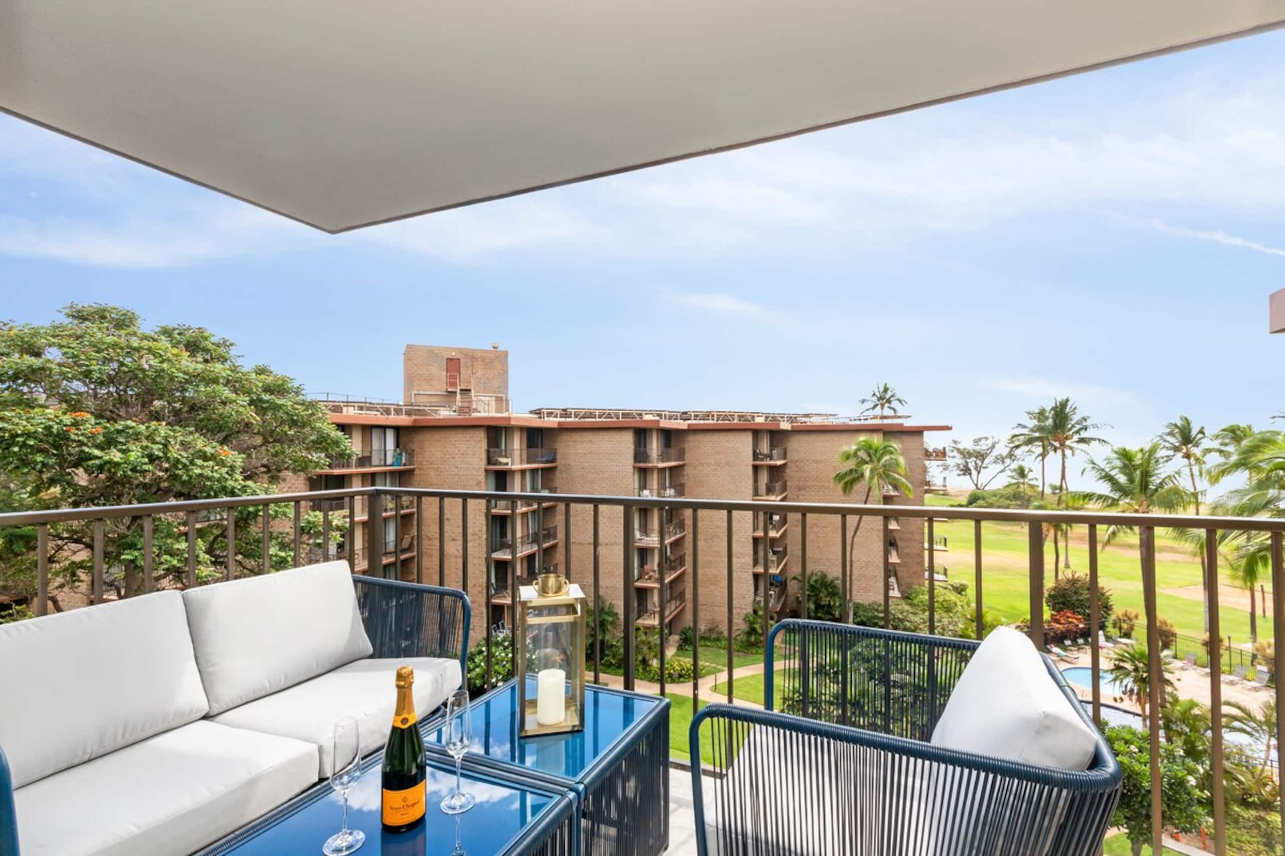 Aloha Chic Penthouse Vistas - Photo 25