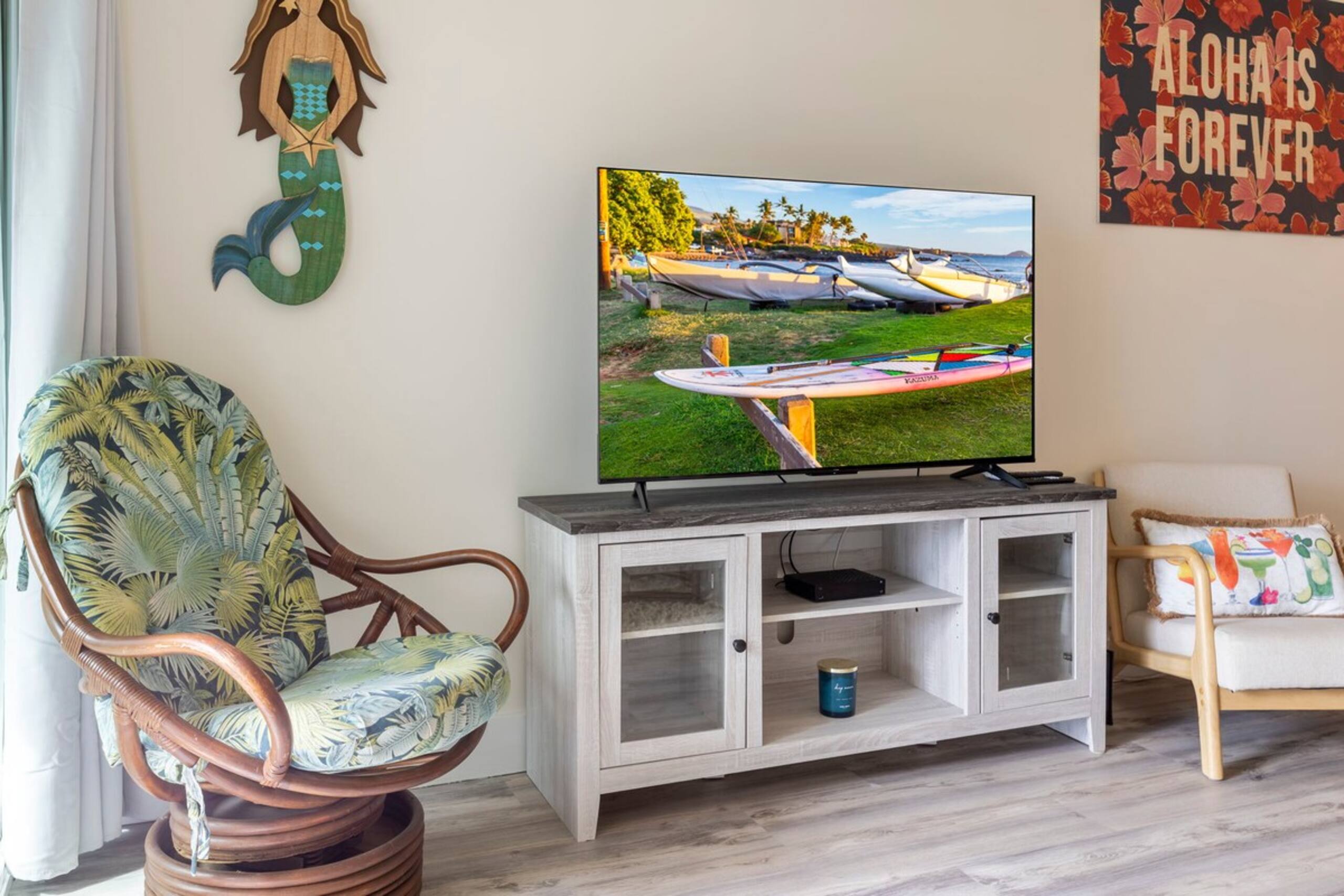 Remodeled 6th floor Oceanview condo, AC, beach - Photo 11