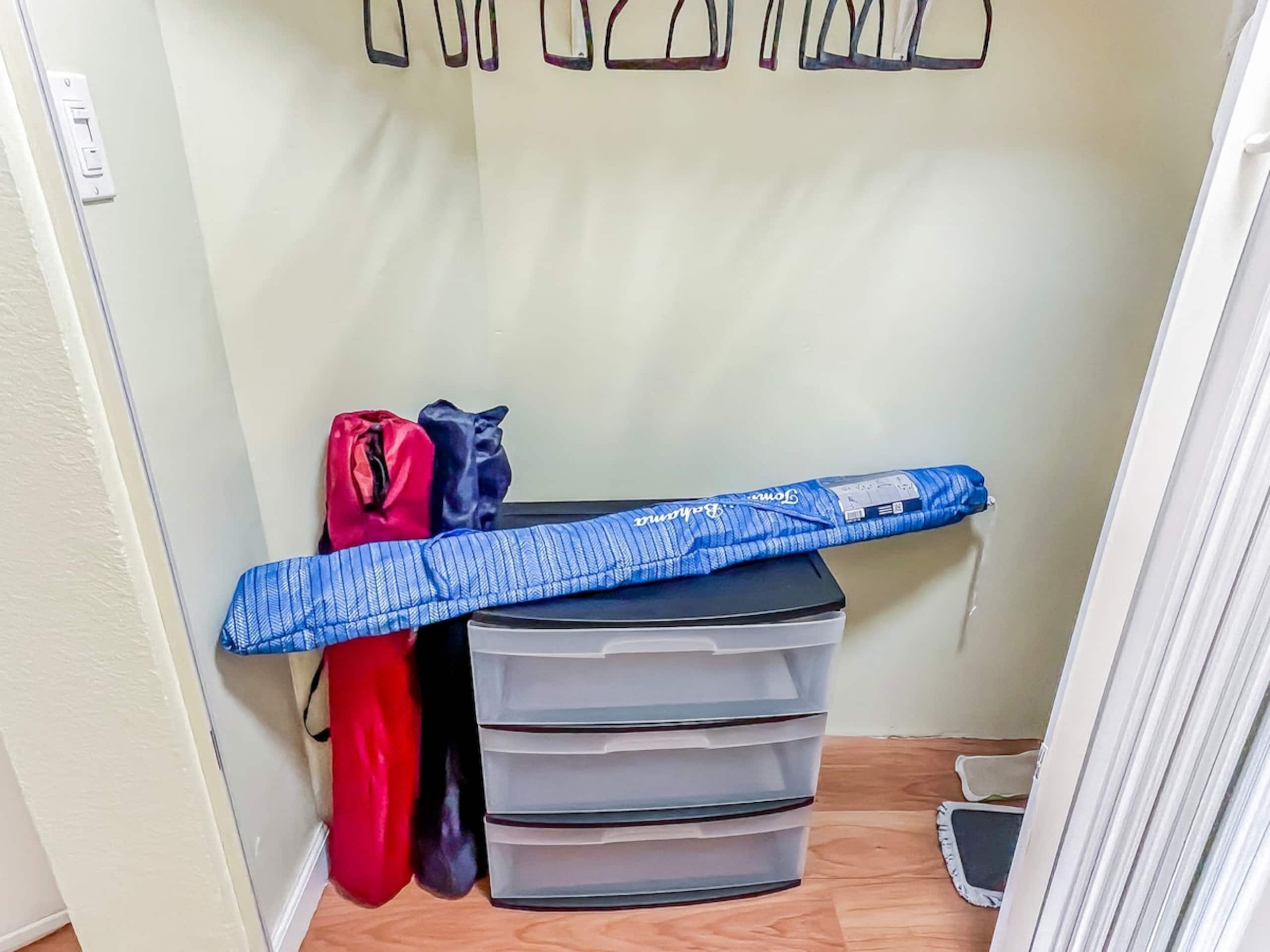 Charming Twin-Joined Studio with Plentiful Space - Photo 16
