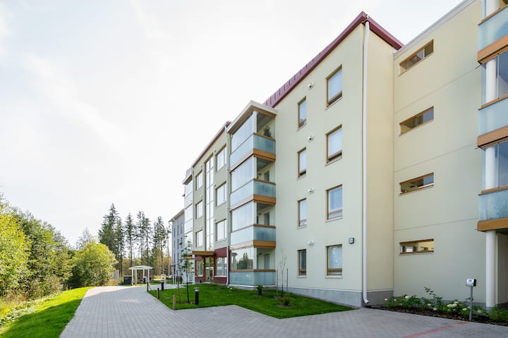 2-bedroom Apartment With Parking - Kirkkonummi
