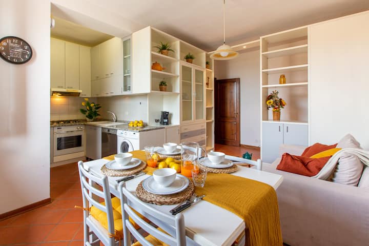 Sunflowers - Aparment With Parking - San Gimignano