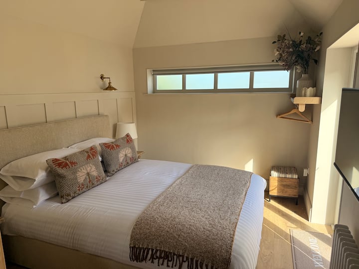 A Beautifully Converted Stylish Garden Studio - Carbis Bay