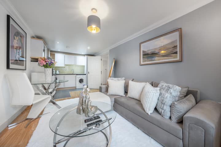 Luxury Apartment In Central London - Cromwell