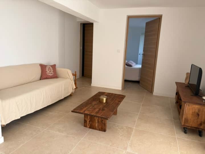 Locationt2 Neuf En Rez-de-jardin à Calenzana - Calenzana