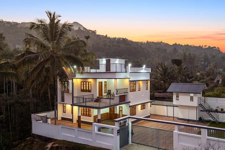 Stayvista At Whitewood Serene - Wayanad