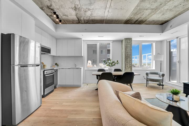 Carlton West Sunny 2br | Large Outdoor Terrace - Ottawa