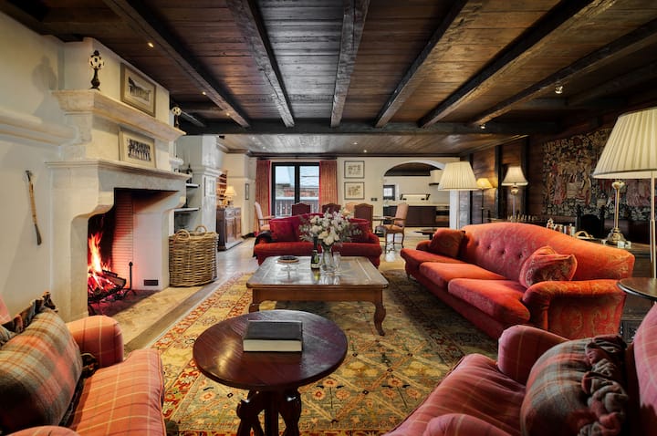 Catered Chalet Angelique | Sleeps 12 | Sauna, Gym - Tignes