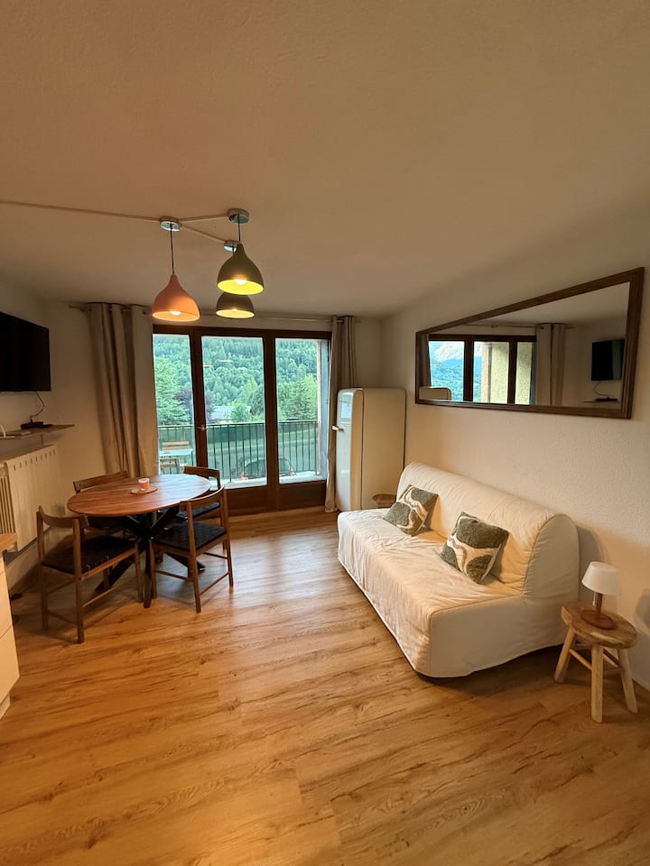 Studio Avec Terrasse Vue Montagne ! - Briançon