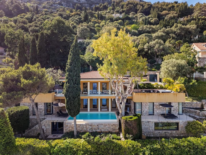 Villa In Roquebrune Cap Martin With Ocean View - Menton