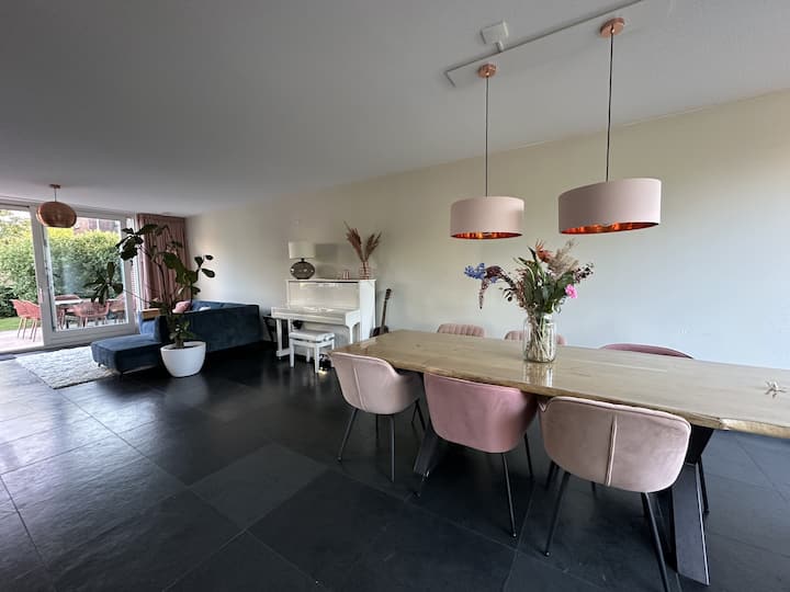 Luxe Familiehuis Aan Het Maximapark+ Tuin-utrecht - Utrecht