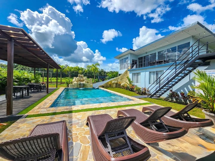 Arenal Bloom / 14 Ppl / Pool & Slide / Ac - La Fortuna