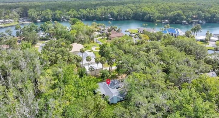 Jolly Rogers Retreat - Homosassa