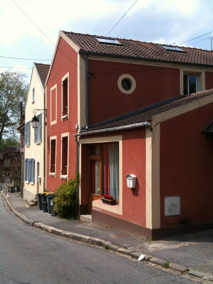 Maison De Charme 145 M2 Quatre Chambres Jardin - Igny