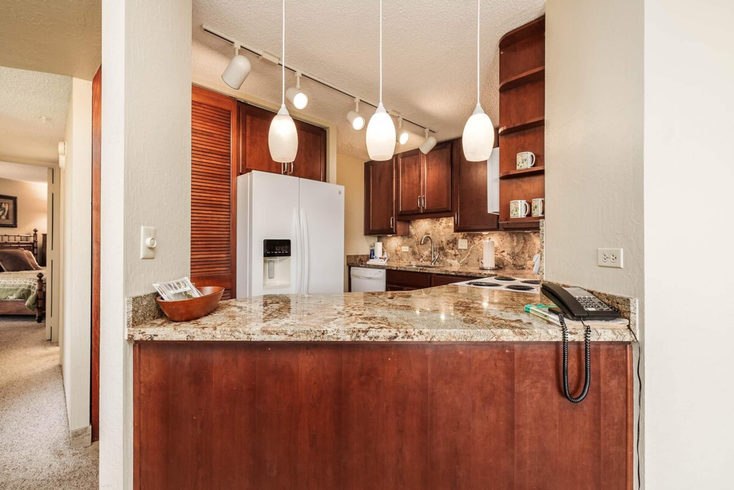 Ocean View Paradise Spacious 2-Bedroom Condo - Photo 12