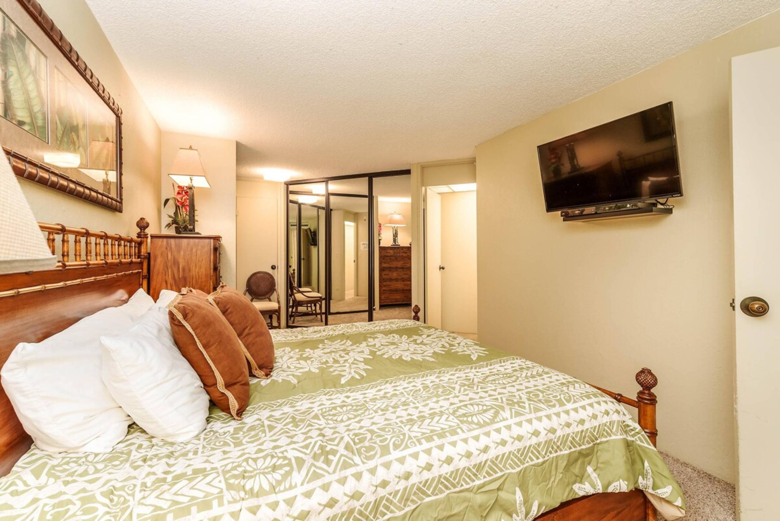 Ocean View Paradise Spacious 2-Bedroom Condo - Photo 19