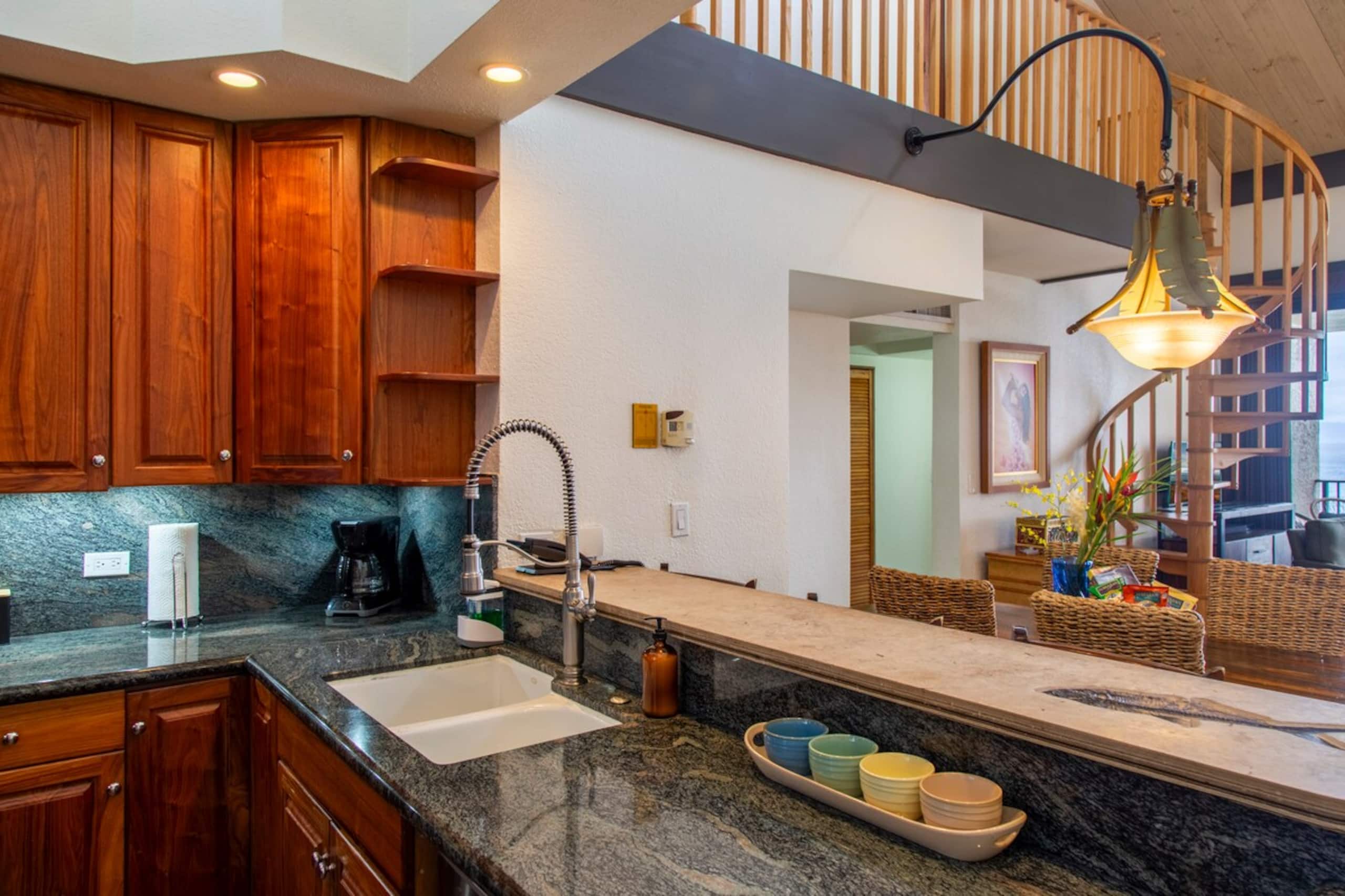 Penthouse Sweeping Ocean Views On Kaanapali Beach - Photo 27