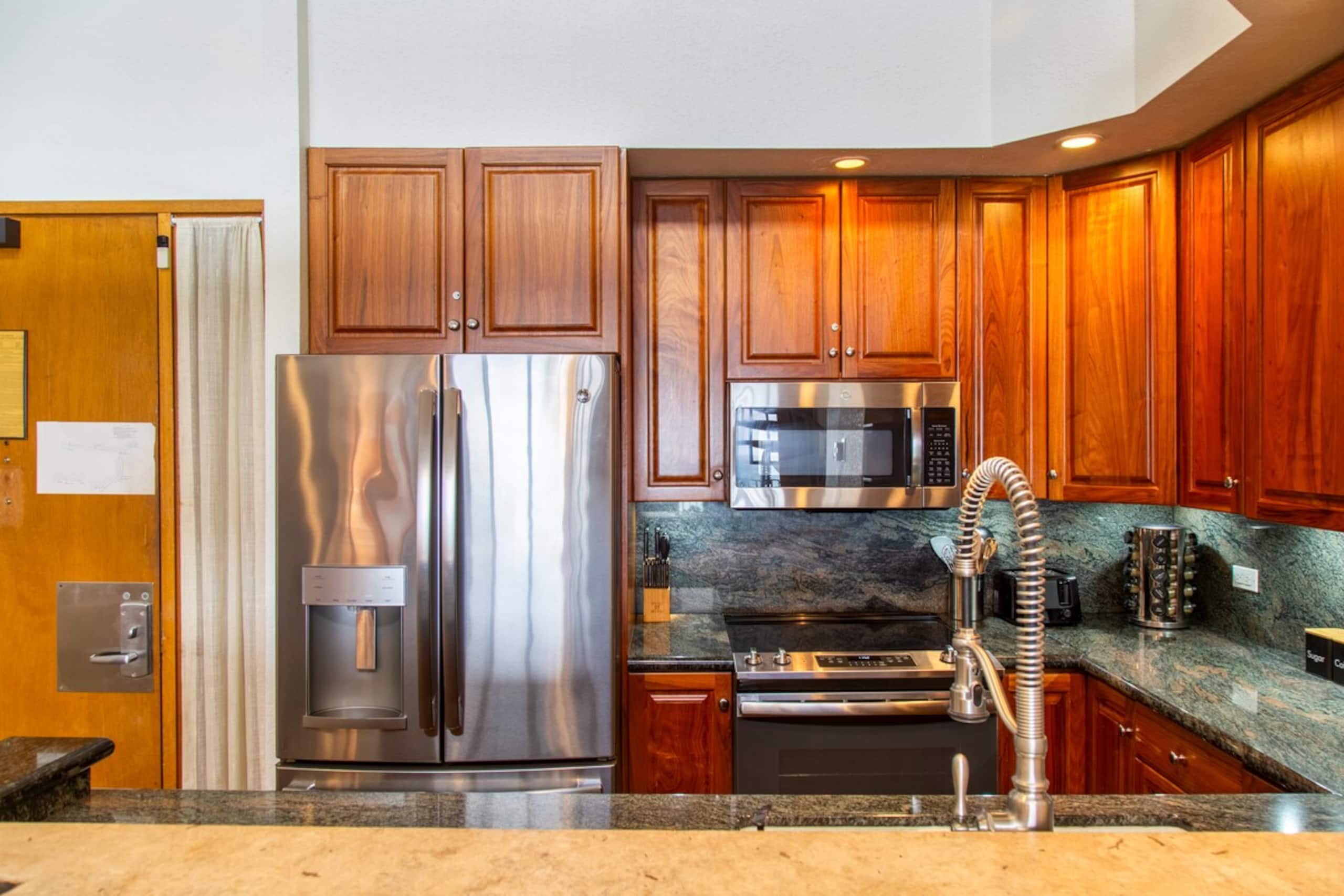 Penthouse Sweeping Ocean Views On Kaanapali Beach - Photo 21