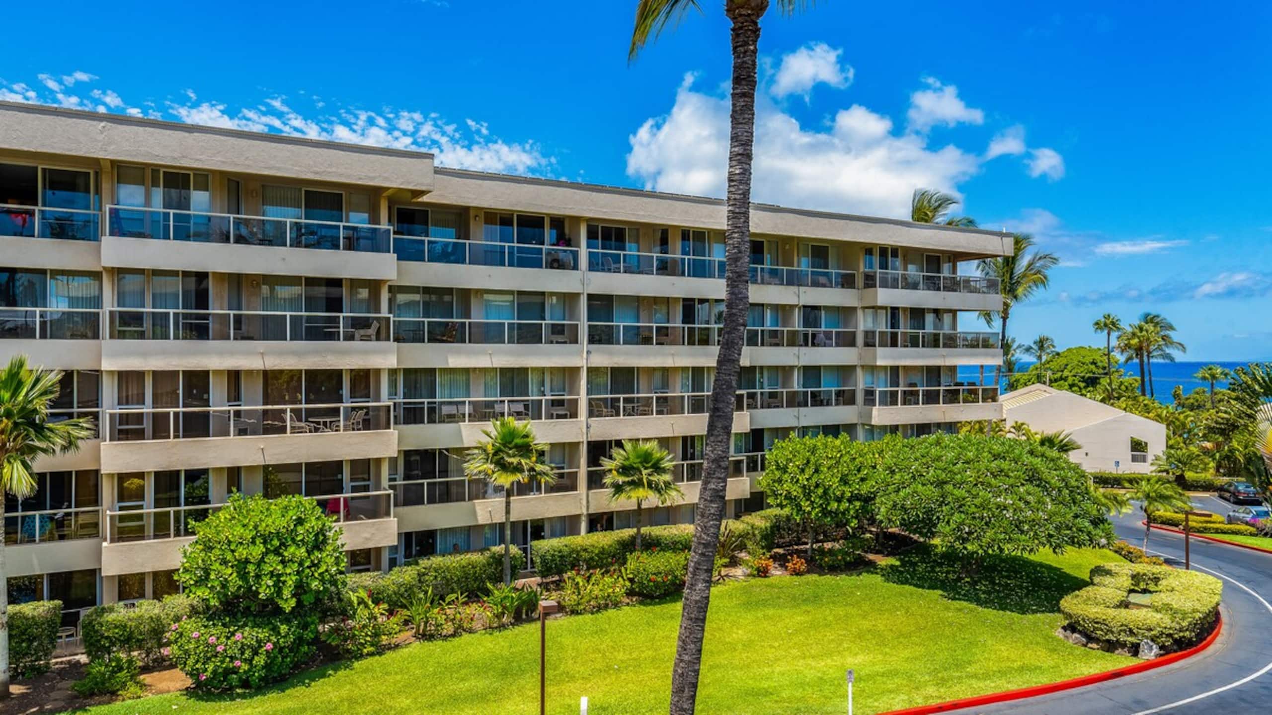 Maui Banyan, Ocean View, King Bed, Kamaole Beach - Photo 29